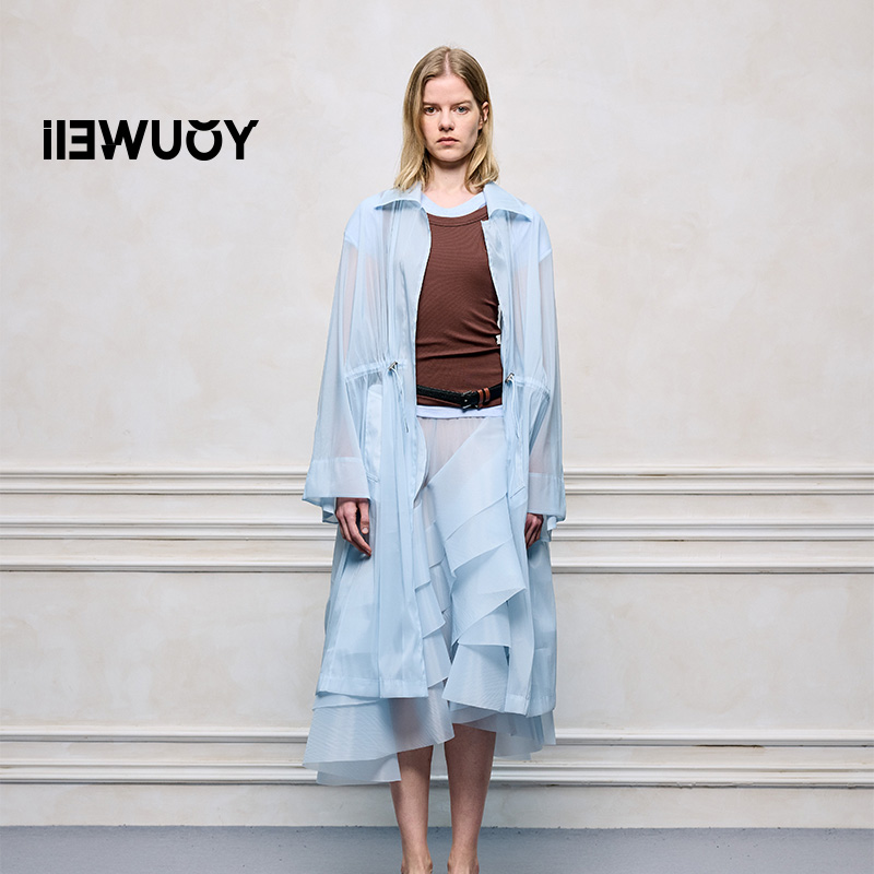 有尾光影透感风衣休闲