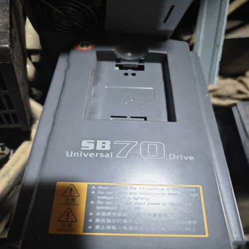 [德峰]森兰产品型号用到2kw[变频器联系2.2功率：.SB70G2