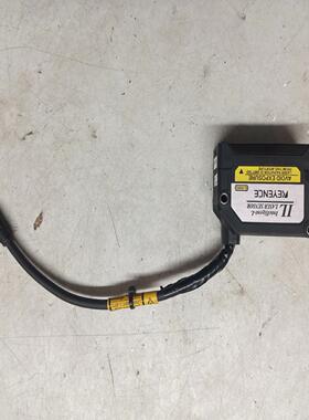 [德峰]基恩士 激光位移 il-s065 ，拆机货，一个，成色如图，