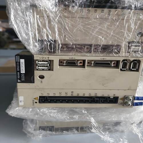 （设备配件）SGDS-15A12AY548安川驱动器功能包好，质保3个月
