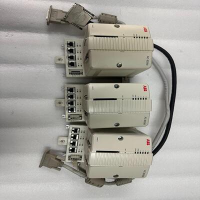 [德峰]成色 实物ABBPM861A AC800M，如图控制器拍摄，