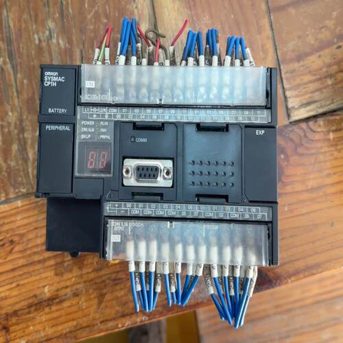 CP1H-X40DR-A