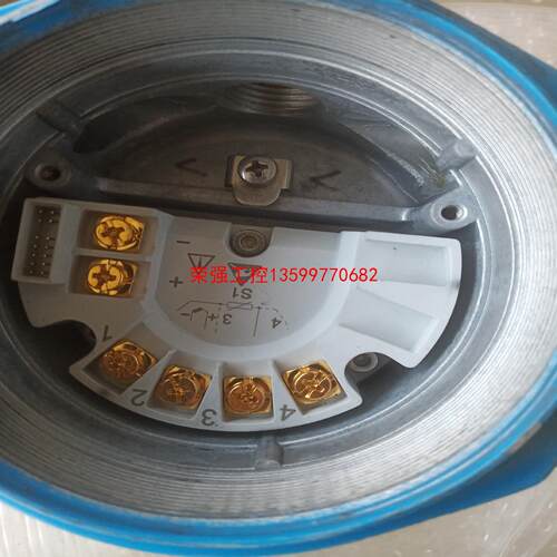 【荣强工控】E+H新款TMT142温度变送器，拆机，成色如图。