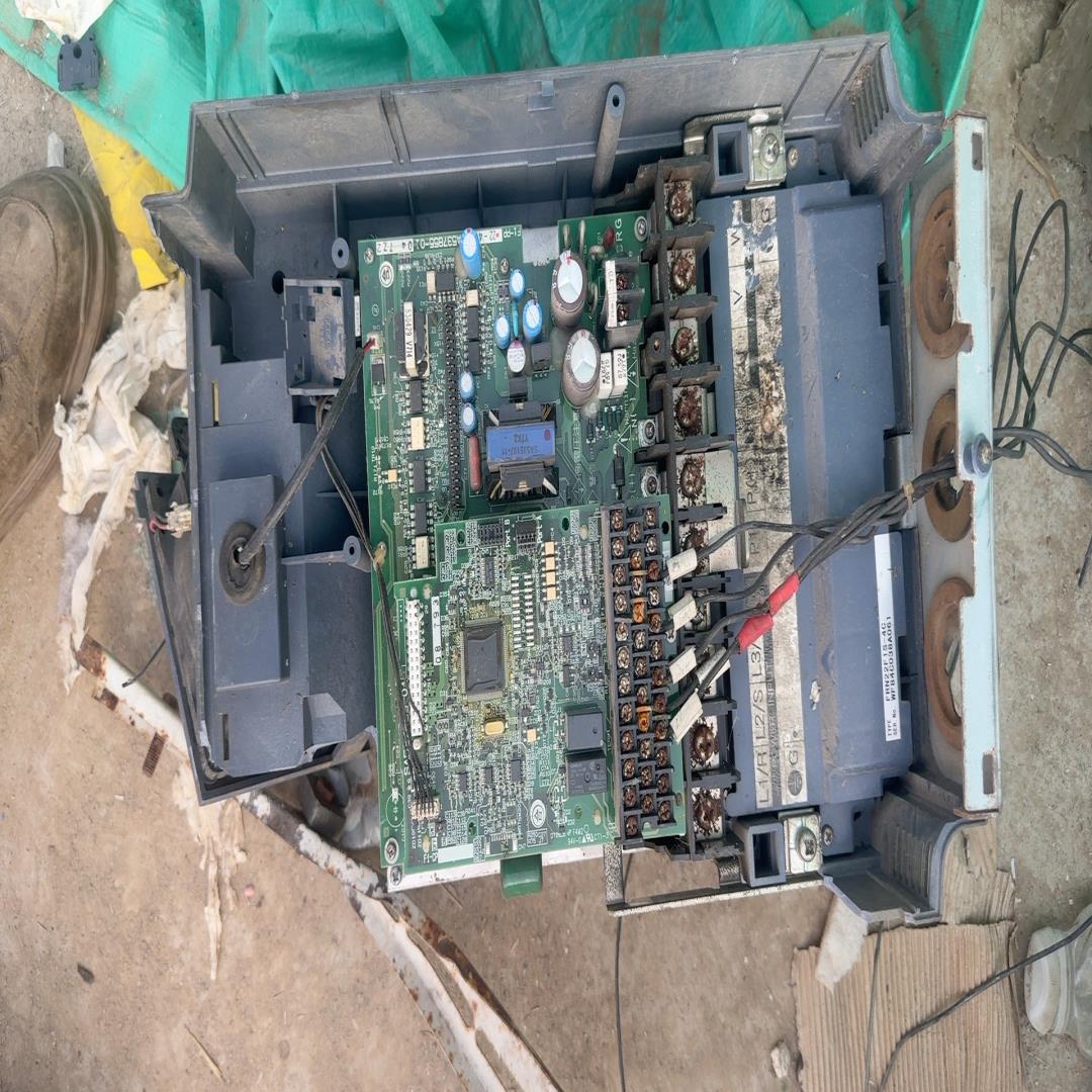 （设备配件）富士frn22f1s-4c变频器22kw要的联系