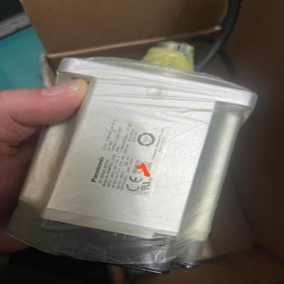 全新原装伺服电机MHMF082L1U2M，片，
