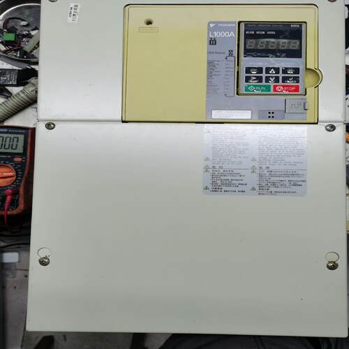 电梯变频器CIMR-LB4A0060AAA  30KW照片实