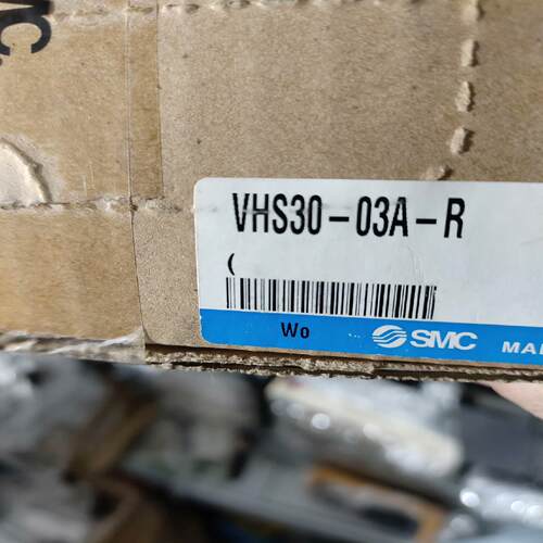 ，VHS30-03A-R，全新原装正品几十个。