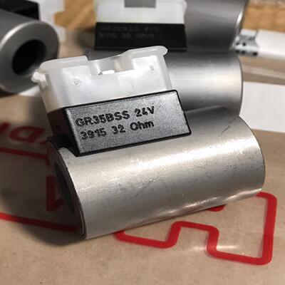 全新德国KERN电磁阀线圈GR35BSS 电压24V 内径1
