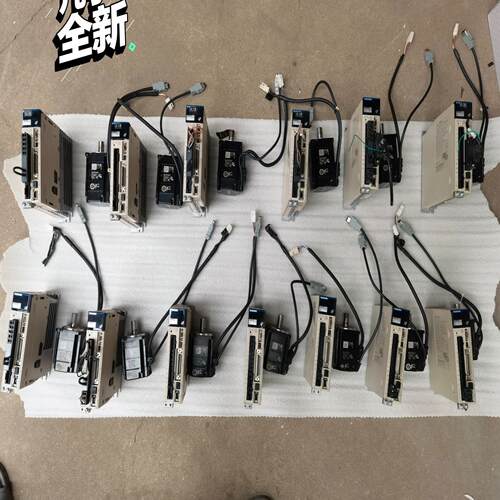 [德峰]安川7系伺服电机， 200w ，成色如图，功能正常安川7系伺