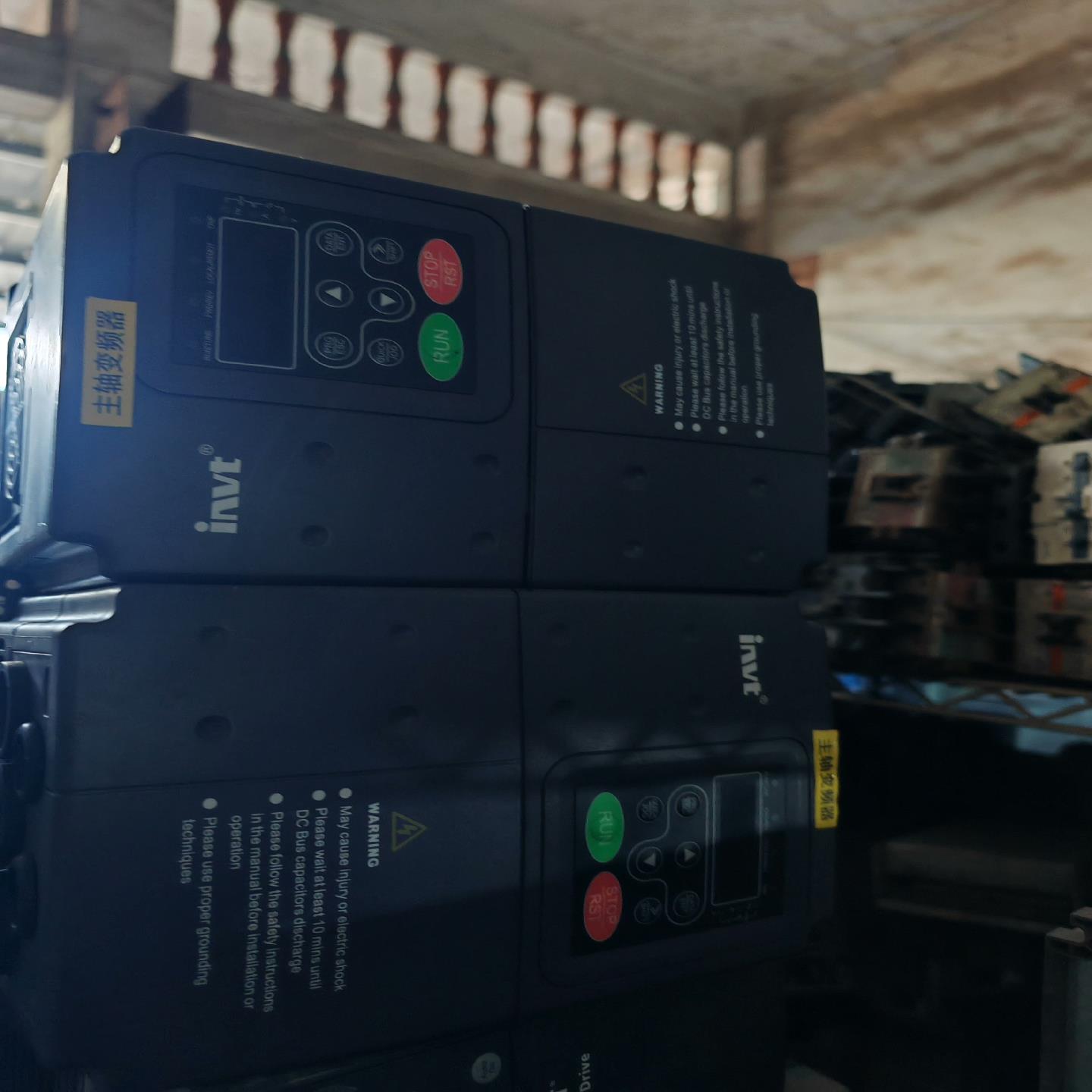 英威腾che-100变频器CHE100-004G/5R5P-