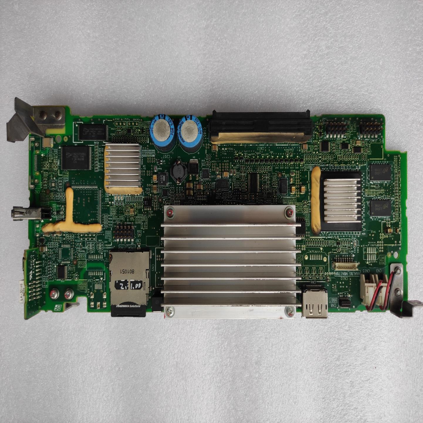 安川机器人YRC1000M主板ACP31