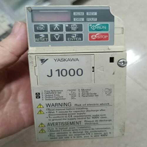 安川变频器 CIMR-JT2A0002BAA 现货议价