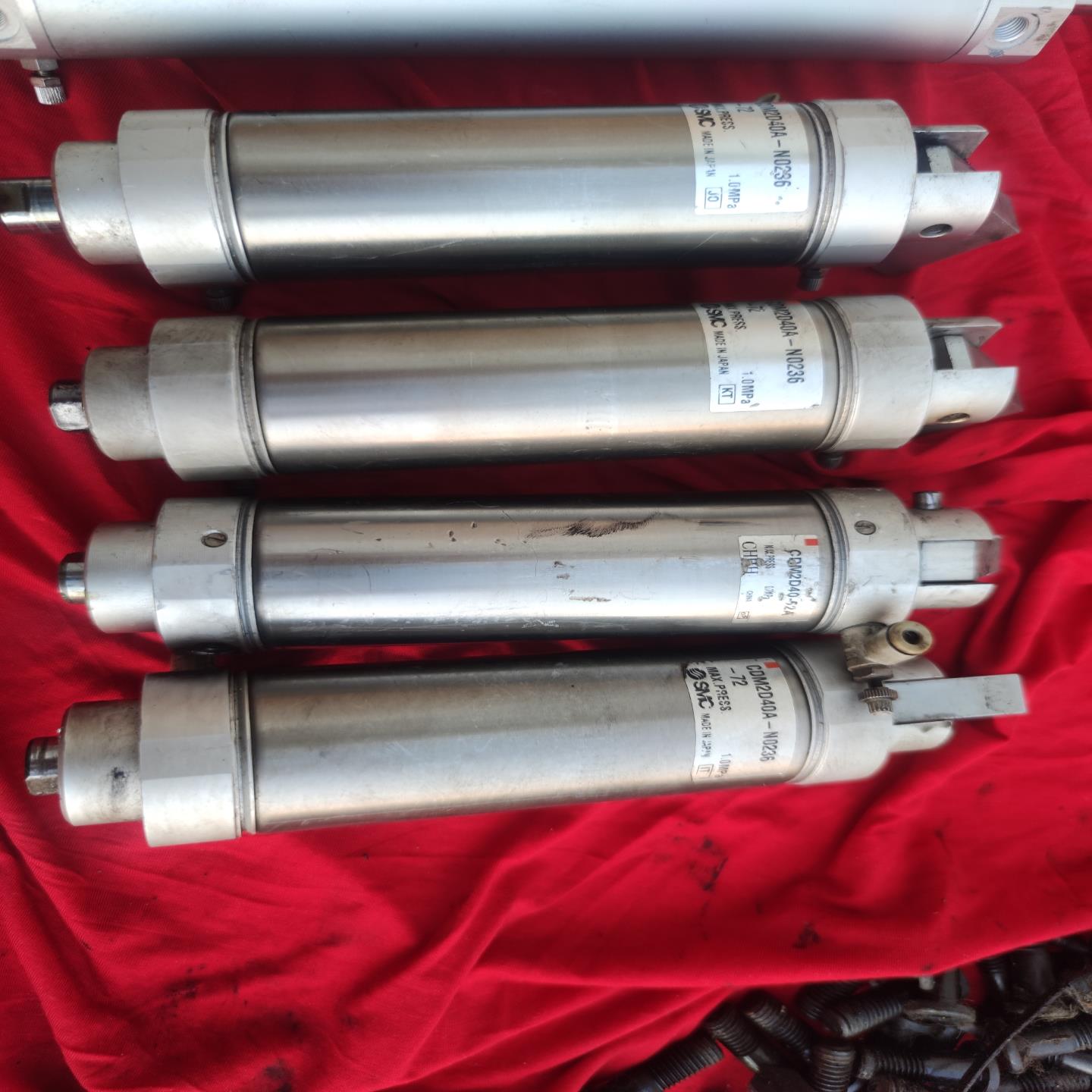 （设备配件）有信ATB2臂气缸个机械手Yushin系列反转。拆机