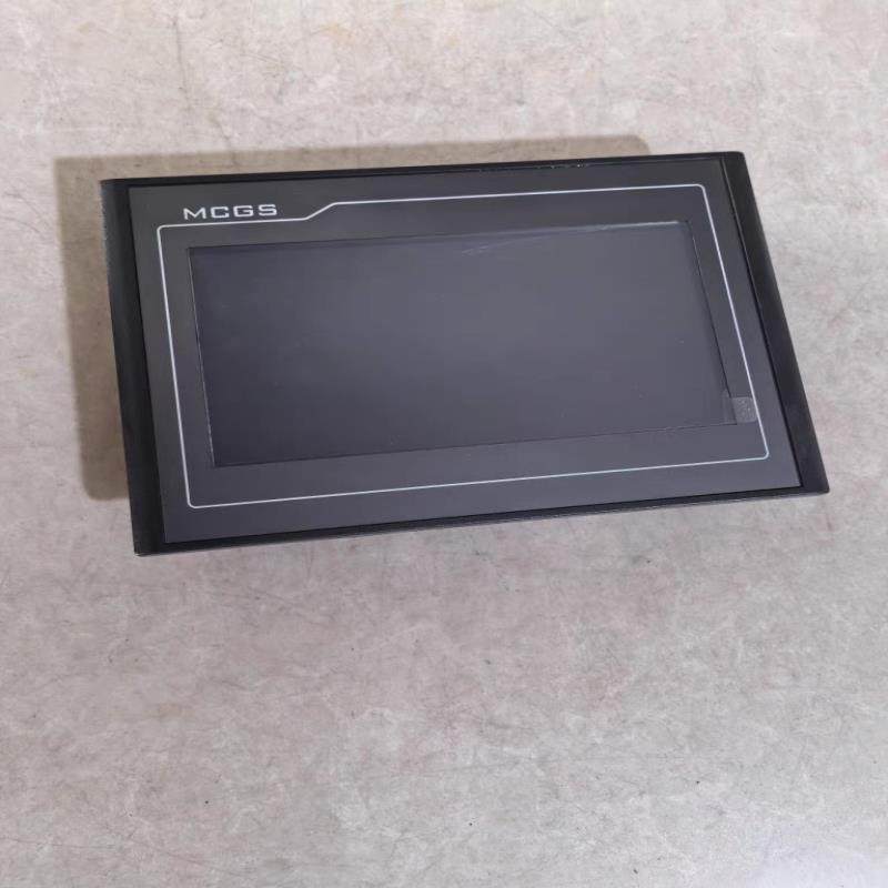 昆仑通态触摸屏TPC7022EI 原装件