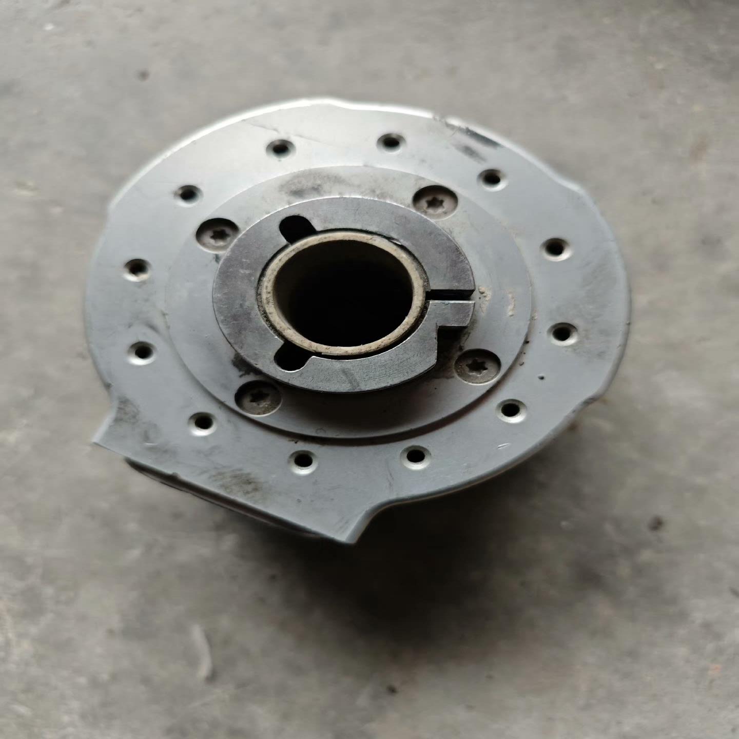 （设备配件）莱纳林德XHI-803编码器。