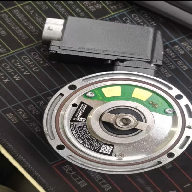 编码器6FX2001-3JC22-3DA0    成色好，9