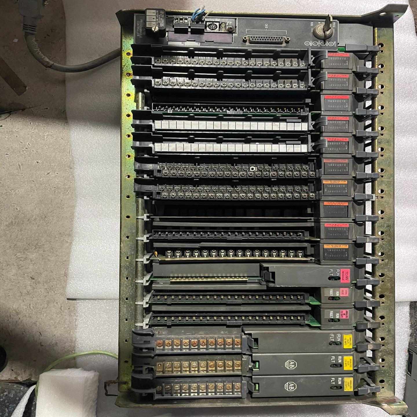 AB罗克韦尔控制器一套、1785-L30B C、1771-0