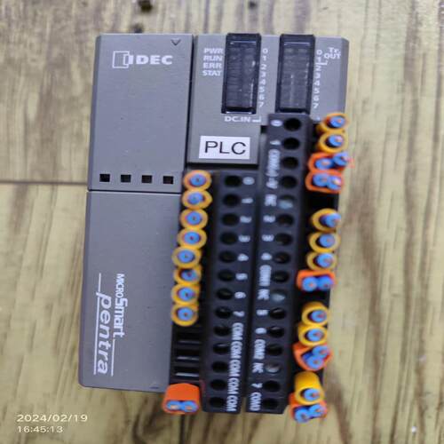 （设备配件）IDEC和泉plc FC5A-D16RS1