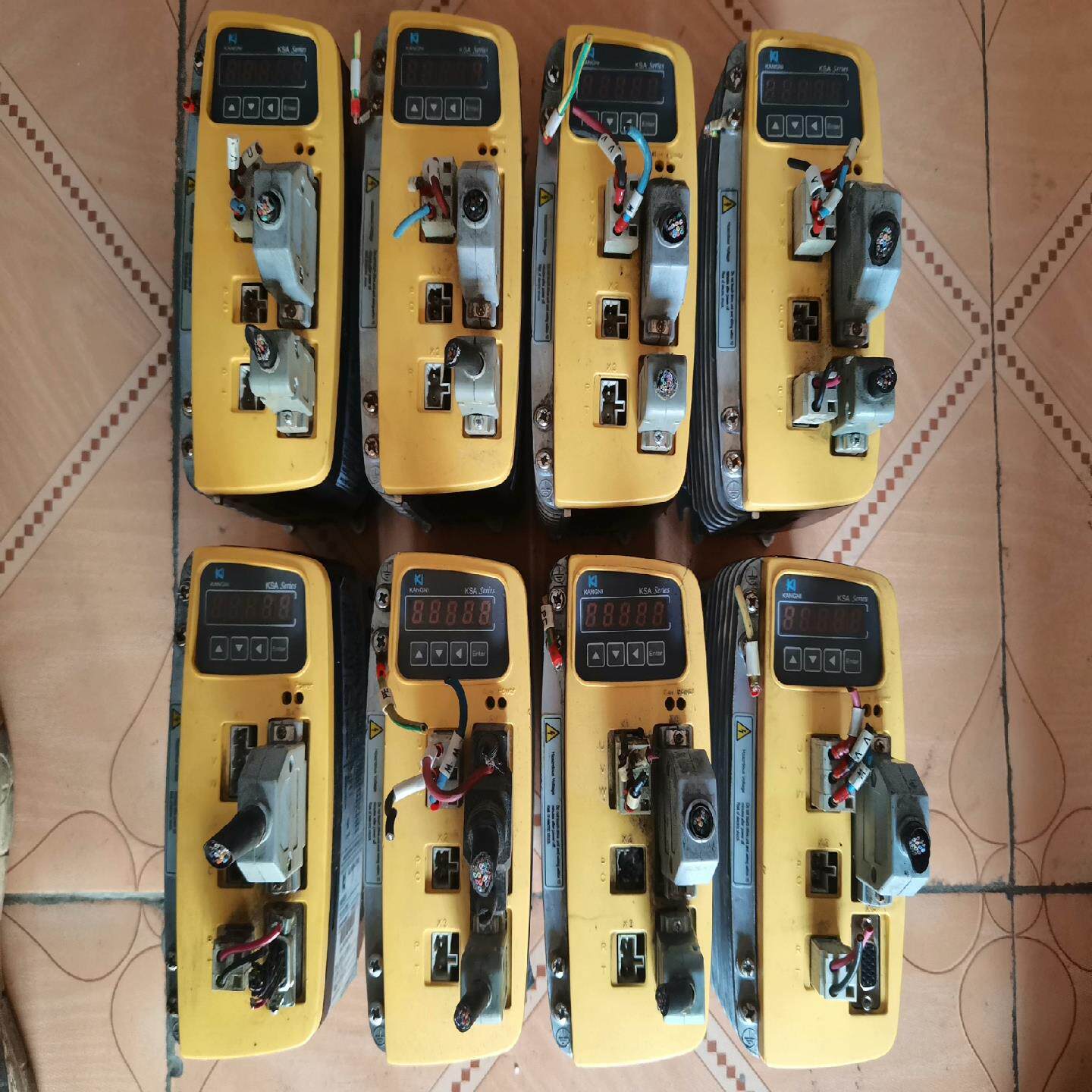 （设备配件） 07-的8通KSA   如图驱动器康尼下来拆机成色-BAB