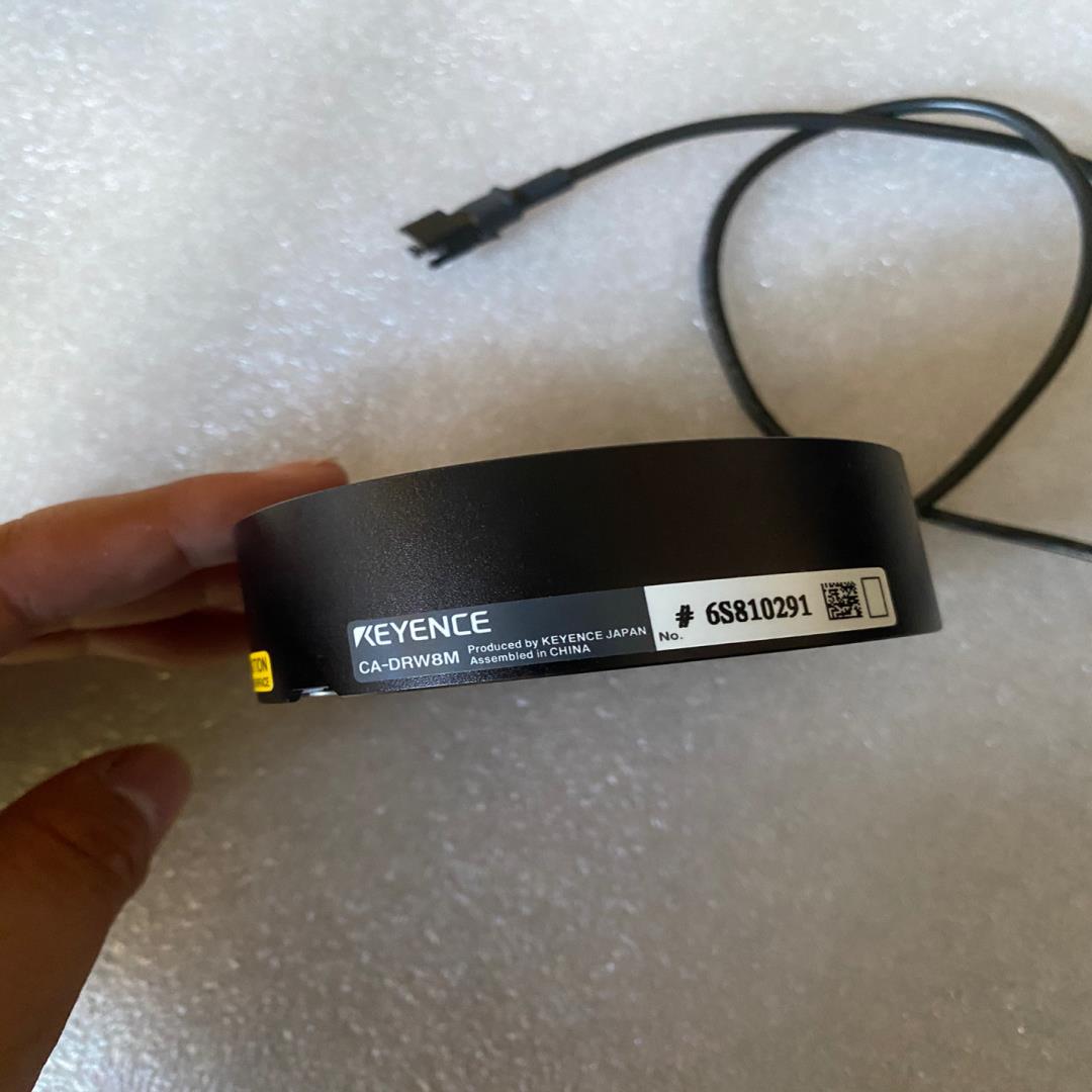 基恩士CA-DRW8M 机器视觉光源 几乎充新 有数