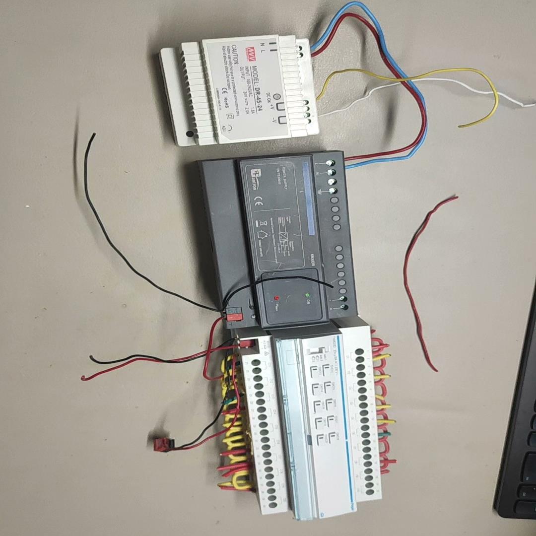 （设备配件）hager海格txm620d开关执行器百叶窗knx控制器 。