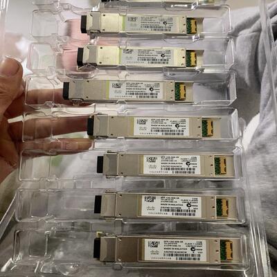 XFP-10G-MM-SR，有8个