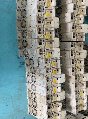 变频器 ACS355-03E-04A1-4 380V