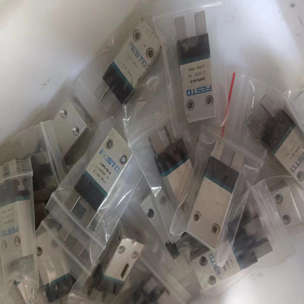 FESTO 手指气缸DHWS-32-A DHPS-06-A实议价