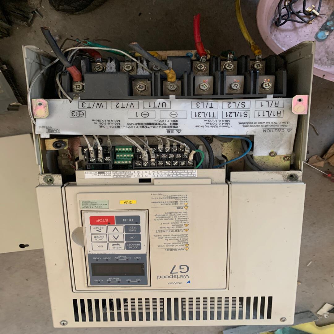 [德峰] 安川CIMR-G7A4018