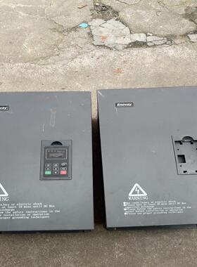 上海星为变频器XV6-055G/075P-4一台55/75K