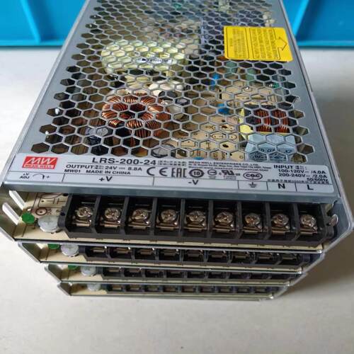 台湾明纬开关电源LRS-200-24 24V 8.8A成色如