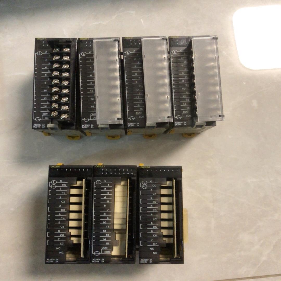 模块，CJ1W-OC211 4个裸新的 3个成色一