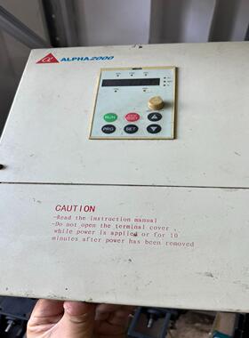 （设备配件）阿尔法变频器ALPHA2000-318R5G。18.5KW