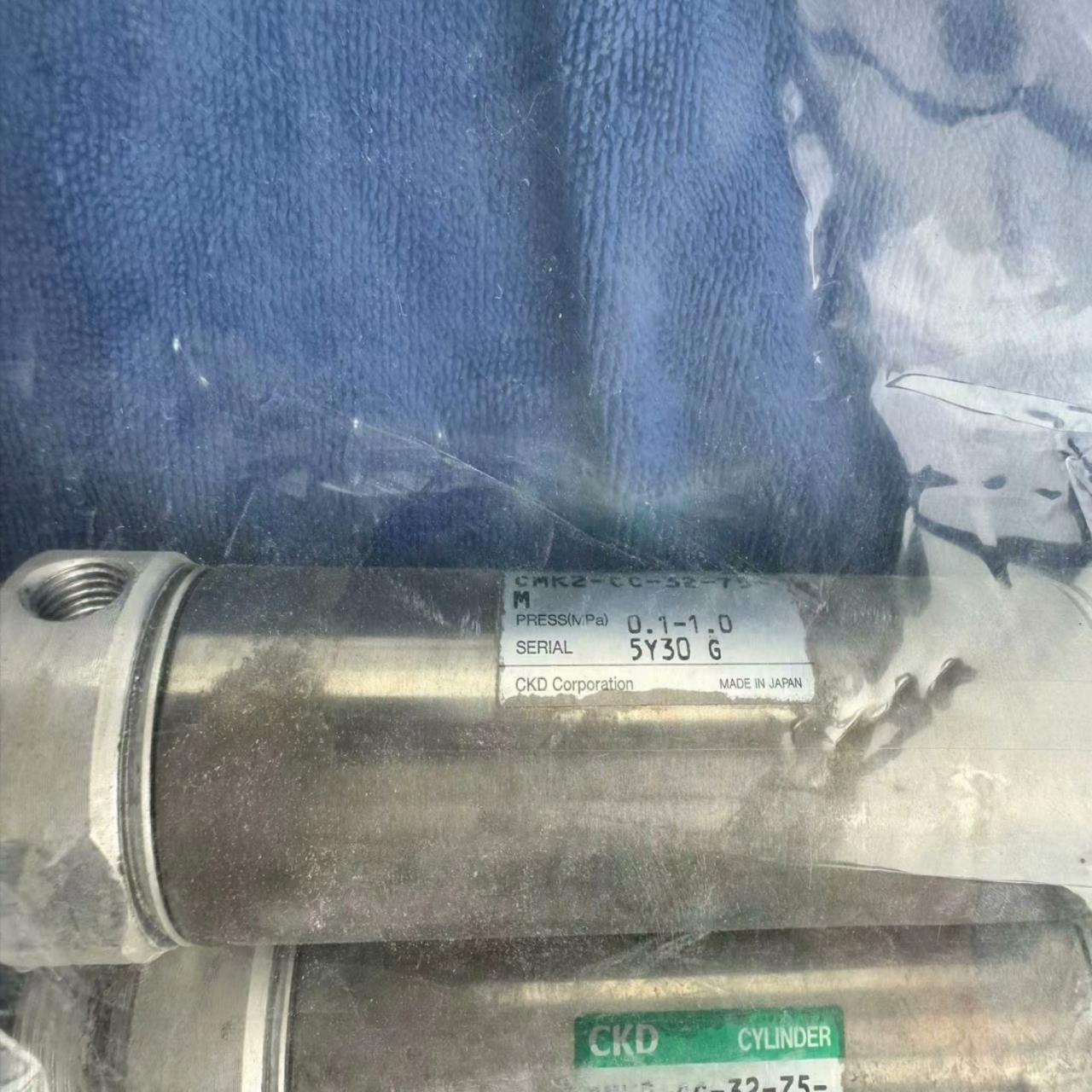 CKD CMK2-CC-32-75-M 蚀刻设备配件 HEC