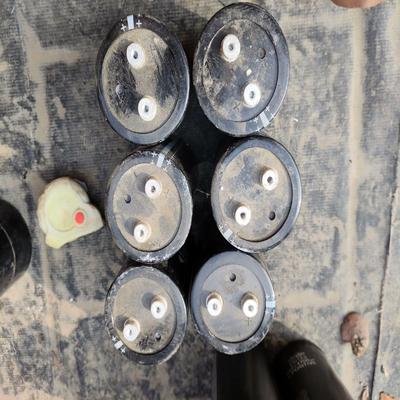 电容400V4700UF图片为，原装6个尺寸77