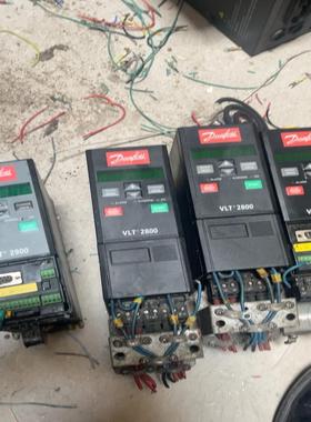 丹佛斯变频器0.75kw四台-VLT2807PT4B20SB