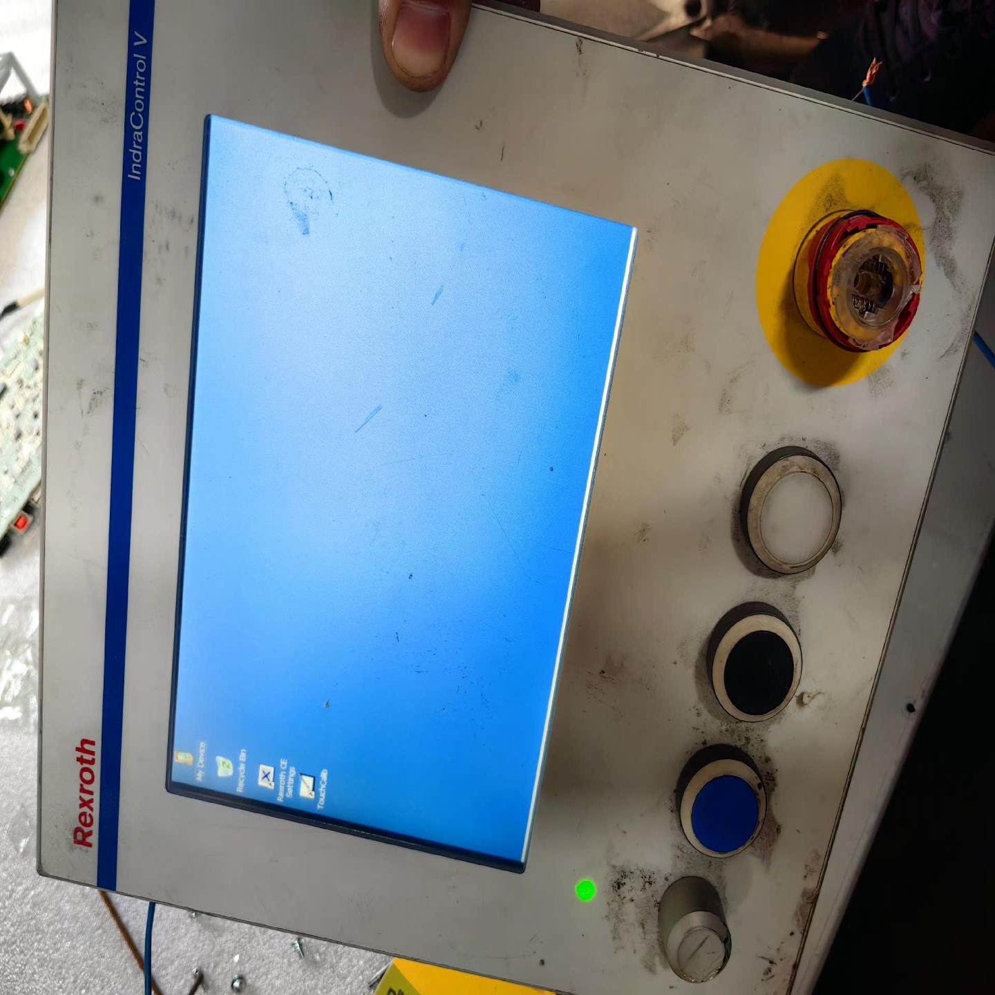 （设备配件）控制屏VEP30.NN2-G0--力士乐A3DNE6 DPN