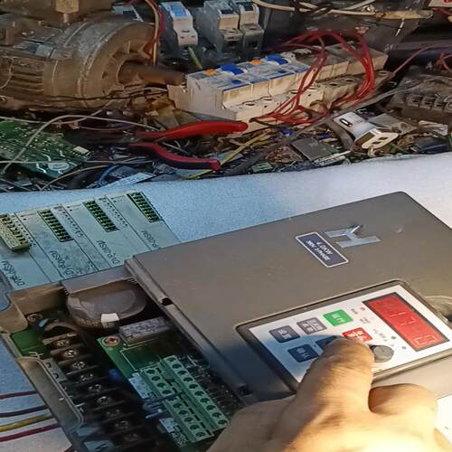 红旗泰变频器RF300-4R0G/5R5P-4，4KW--
