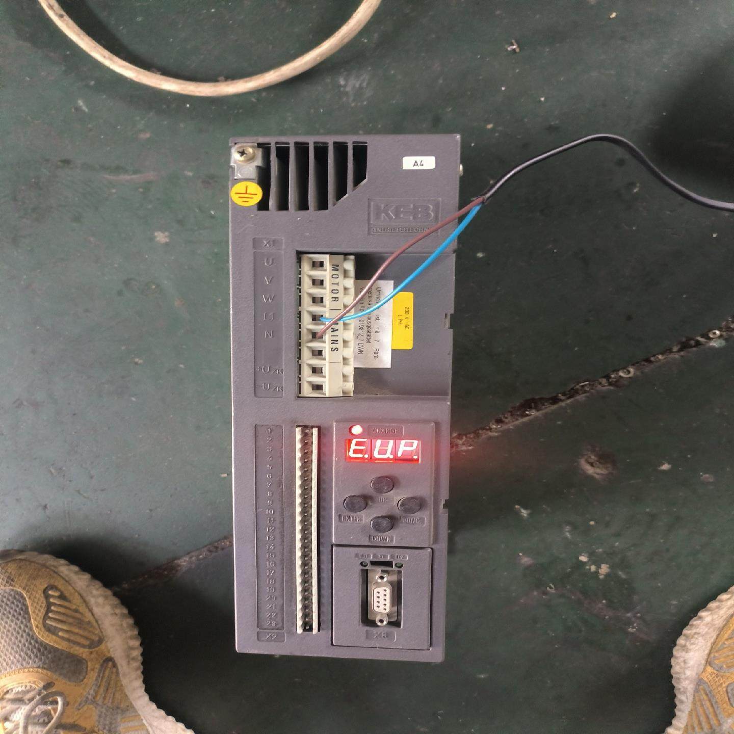 [德峰] 实物R01 KEB 1228功能 .-F0驱动器07.拍摄