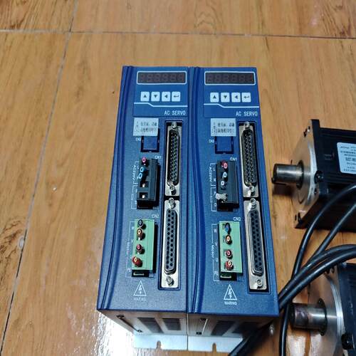 （设备配件）武汉华大0.75kw伺服驱动SEF-AL151，功能正常，成