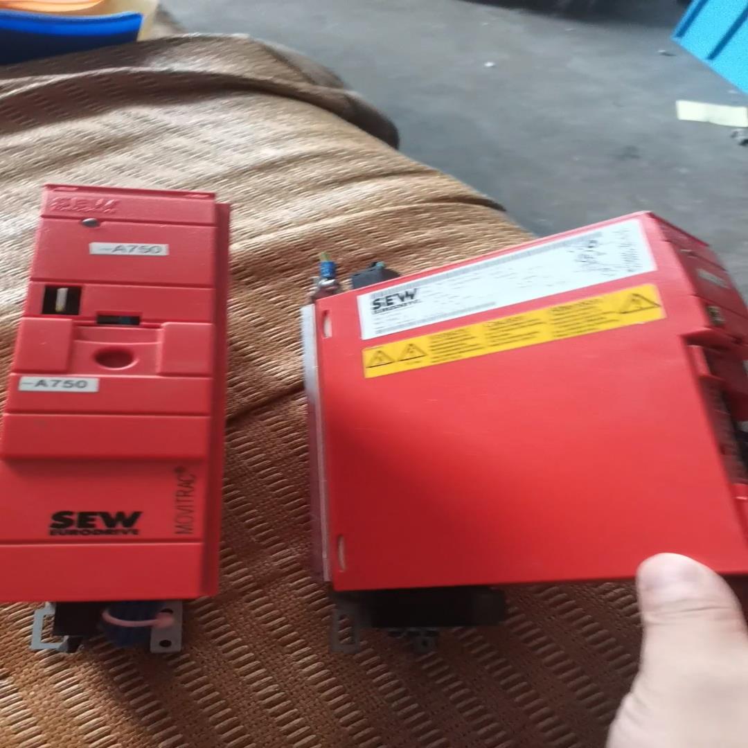 （设备配件）变频器MC07B0032-4SEW--赛威00B1