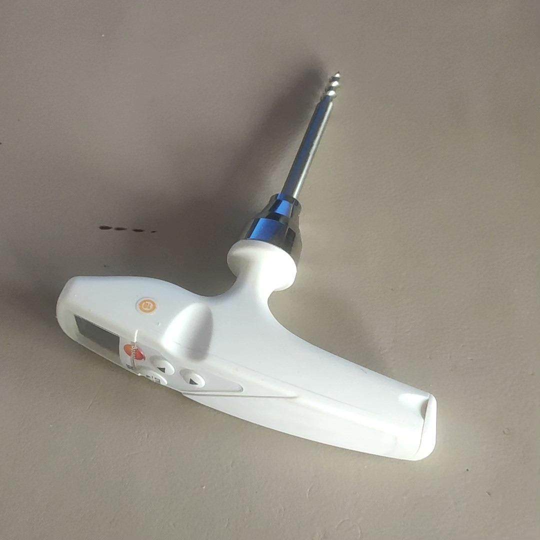 （设备配件）邮费温度 自理。105 测试仪。德图testo