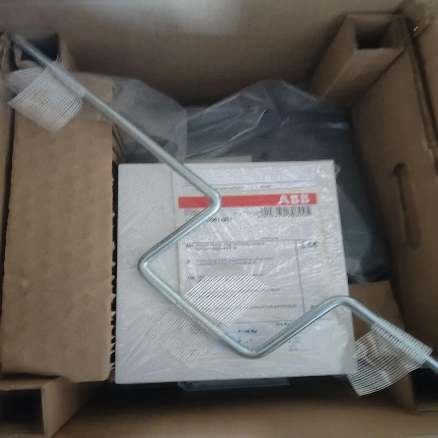 （设备配件）ABB 塑壳断路器T6S800 TMA800 4000-80