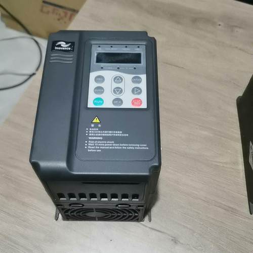 汇川原装变频器MD300NS0.7B 拍摄 现货