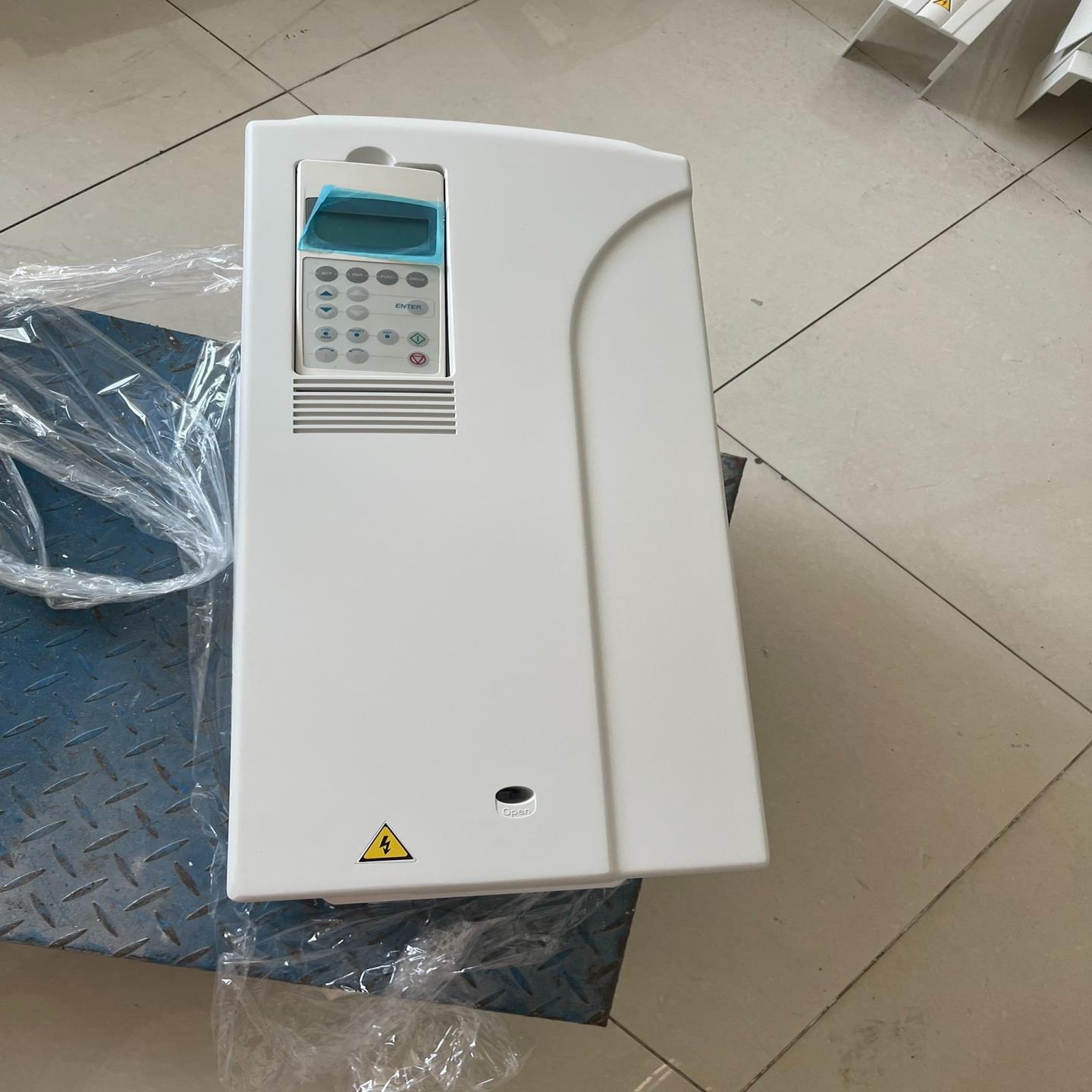 ACS800系列变频器22KW30KW37KW45KW