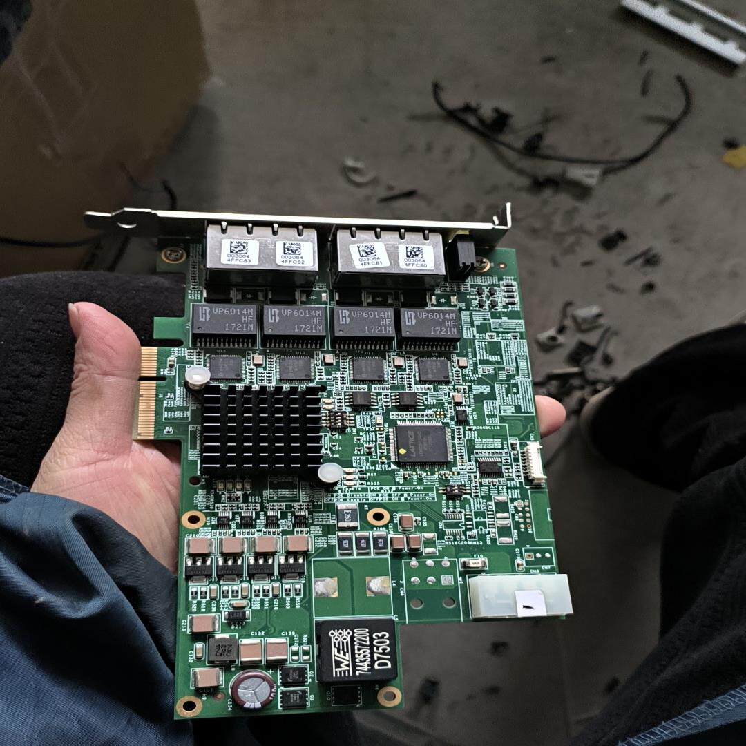 现货 台湾凌华4通道PoEW网卡图像采集卡PCIe-GIE7