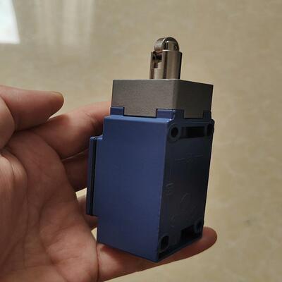 行程开关XCKJ167H29C  全新替代