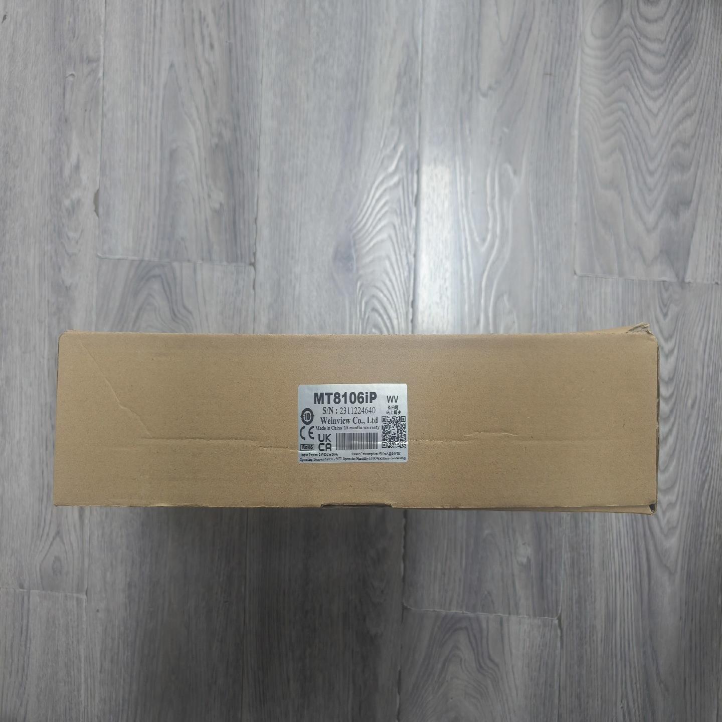 威纶通触摸屏MT8106IP