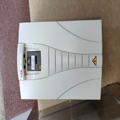{莱茵电子商行}ACS510-01-031A-4漂亮abb510-15kw包