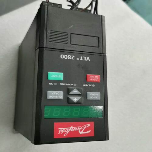 丹佛斯变频器VLT2805PD2B20SBR 0.55kw，